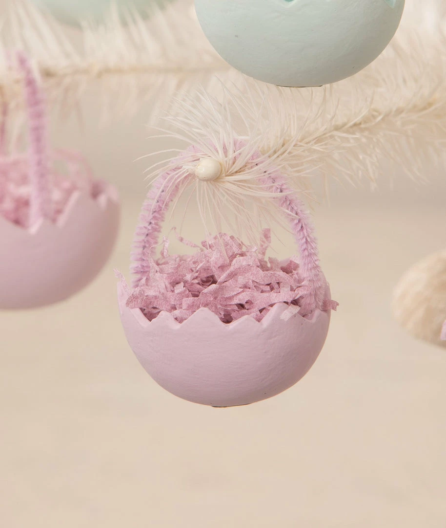 Bethany Lowe Lavender Cracked Egg Ornament New! 3 Bethany Lowe Lavender Cracked Egg Ornament New!