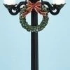 The Holiday Barn Old Fashioned Street Lamp With Christmas Wreath